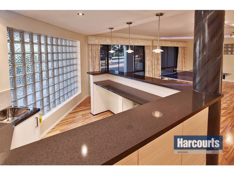 5 Edmiston Way, Winthrop WA 6150