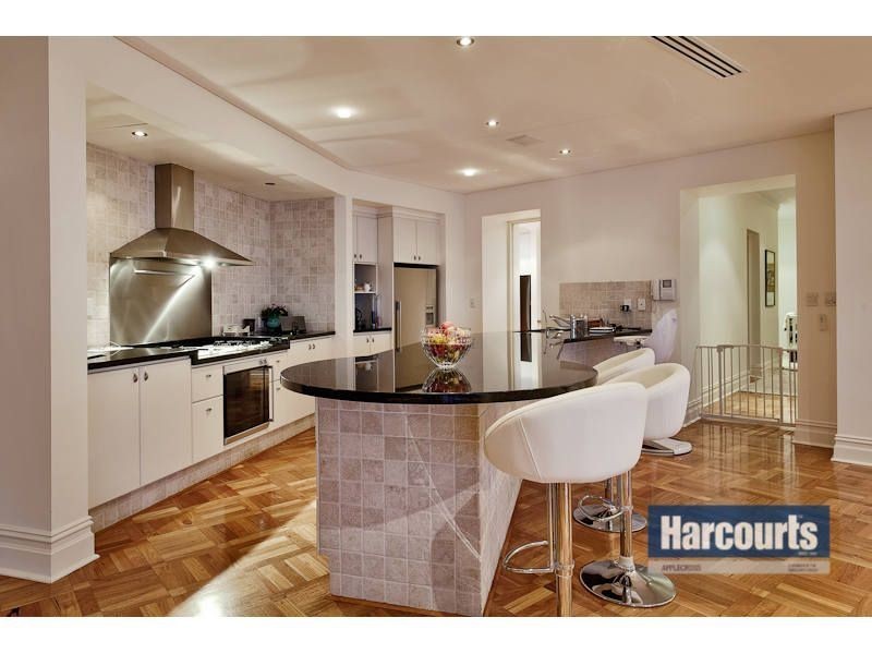 171-173 Mounts Bay Road, Perth WA 6000