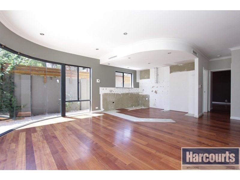 33A Hislop Road, Attadale WA 6156