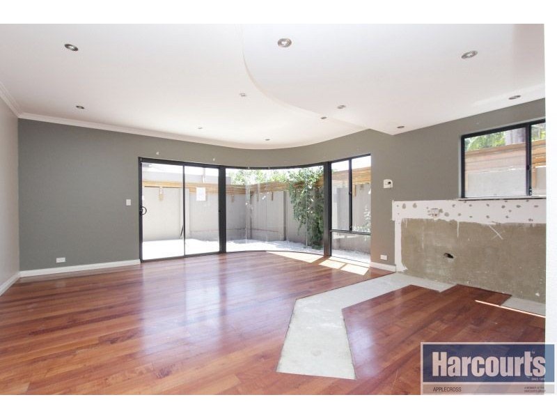 33A Hislop Road, Attadale WA 6156