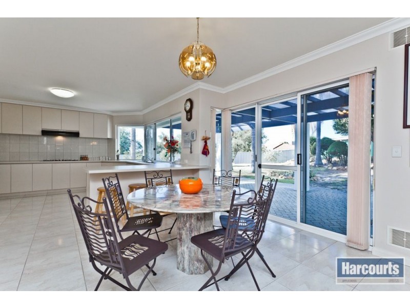 11 Mauldon Mews, Winthrop WA 6150
