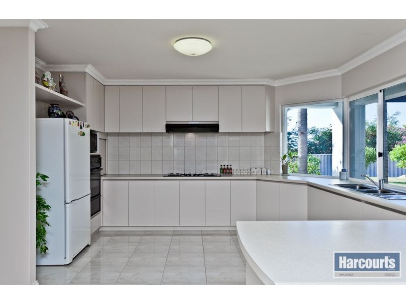 11 Mauldon Mews, Winthrop WA 6150