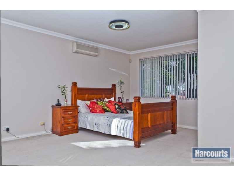 11 Mauldon Mews, Winthrop WA 6150
