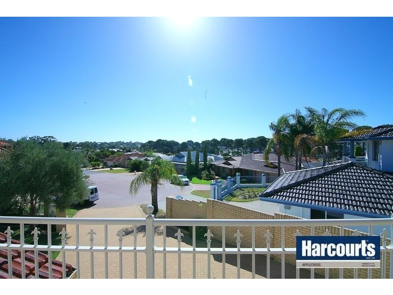 13 Mauldon Mews, Winthrop WA 6150