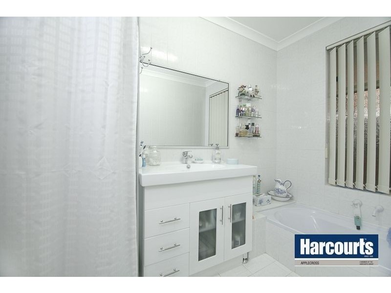 13 Mauldon Mews, Winthrop WA 6150