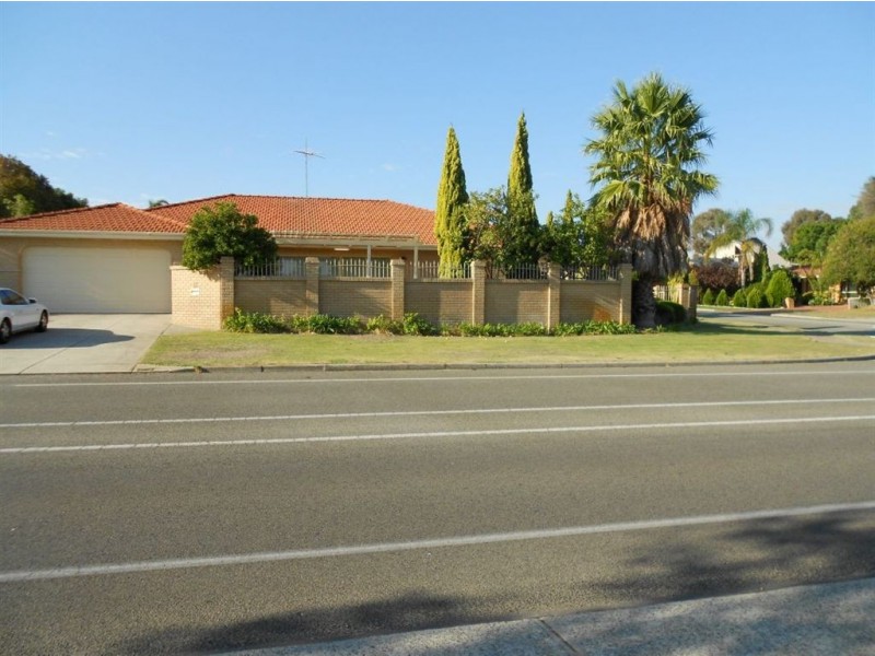 27 Jackson Avenue, Winthrop WA 6150