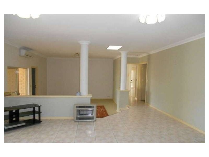 27 Jackson Avenue, Winthrop WA 6150