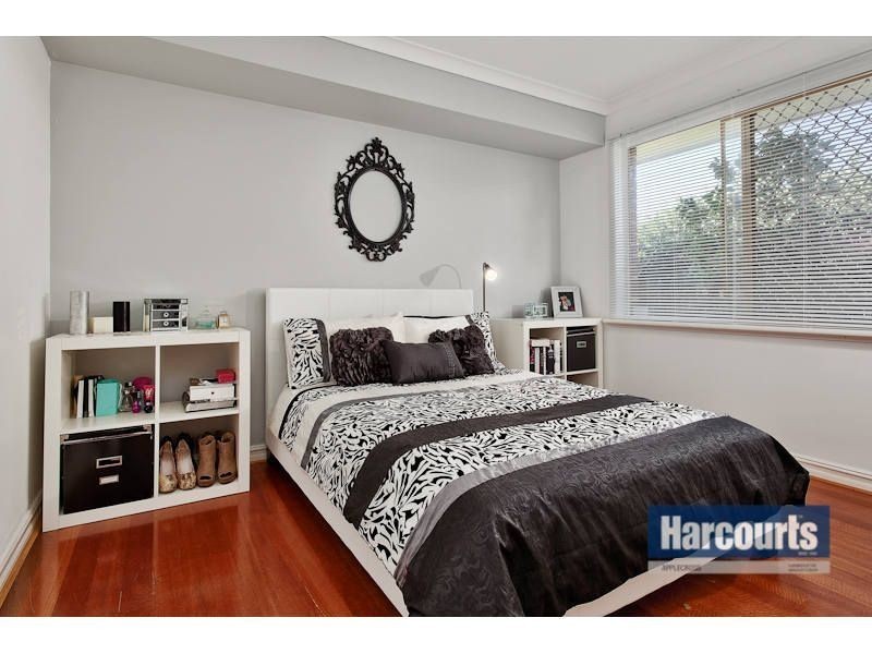 8 Kirwan Way, Winthrop WA 6150