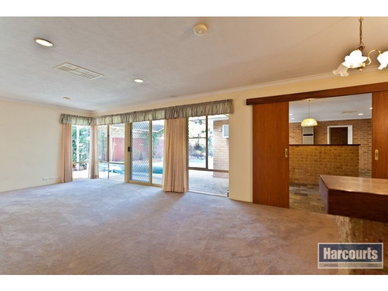 9 Dreyer Way, Bull Creek WA 6149