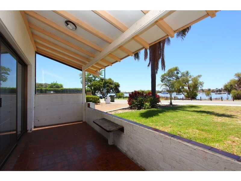 43A Canning Beach Road, Applecross WA 6153