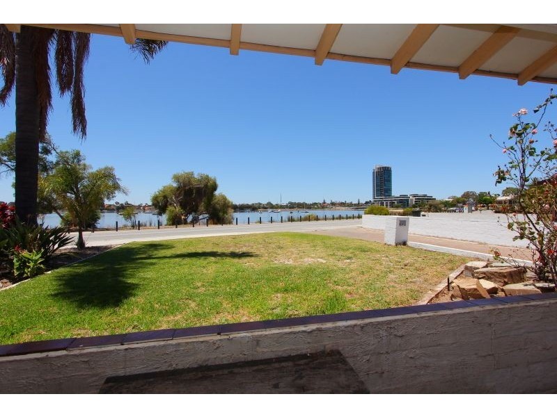 43A Canning Beach Road, Applecross WA 6153