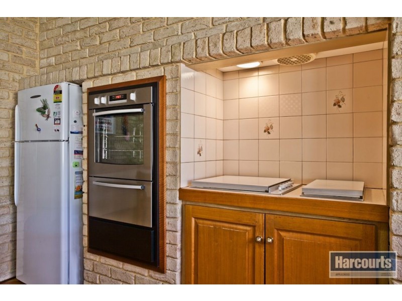 29 Silbert Cir, Winthrop WA 6150