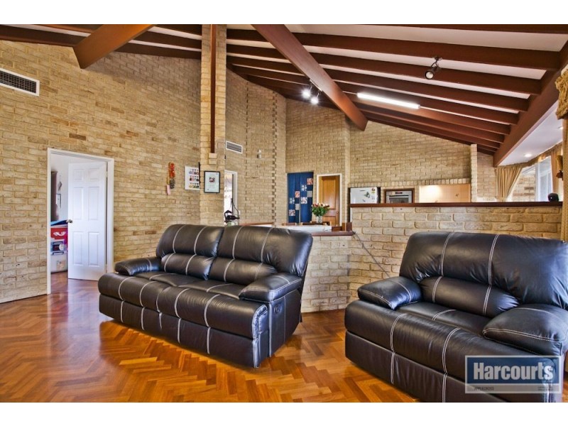 29 Silbert Cir, Winthrop WA 6150