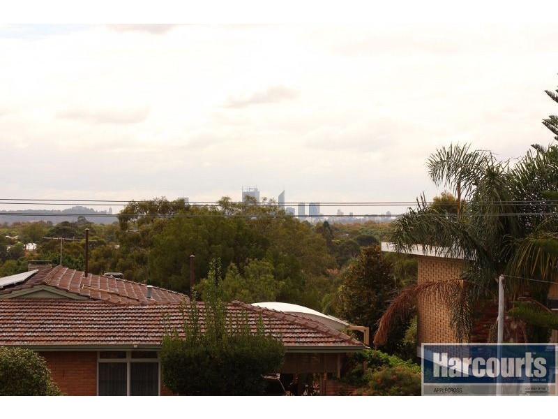 1 Portree Way, Ardross WA 6153