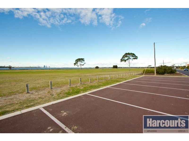 82 Burke Drive, Attadale WA 6156