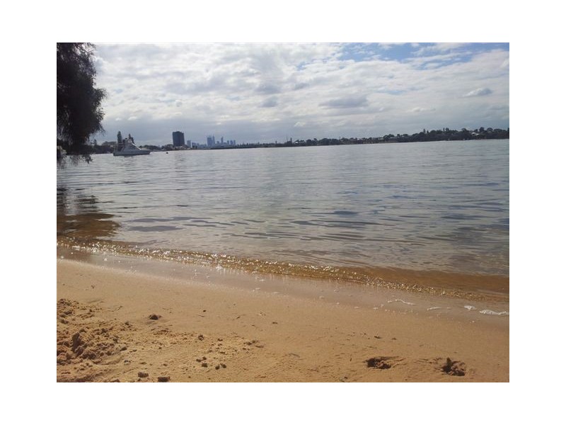 93 The Esplanade, Mount Pleasant WA 6153
