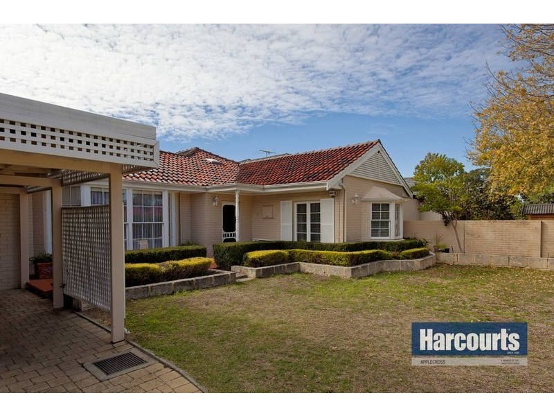 53 Waratah Avenue, Dalkeith WA 6009