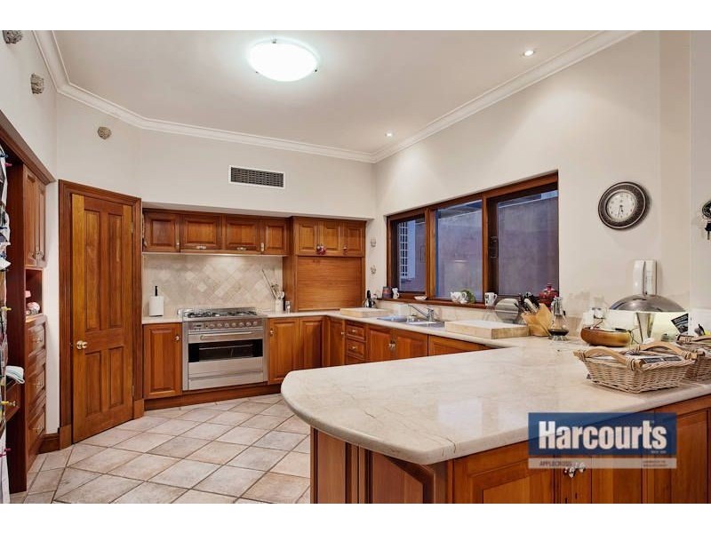 21 Duncraig Road, Applecross WA 6153