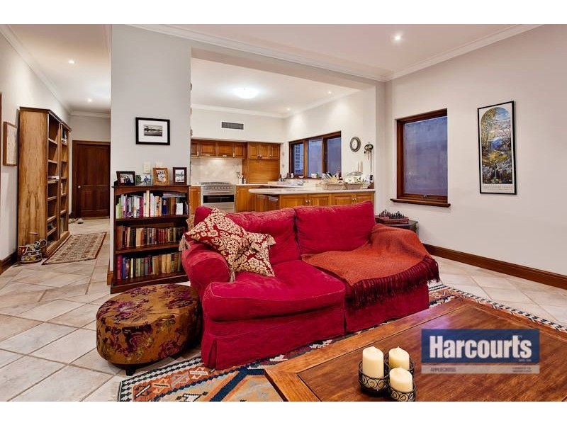 21 Duncraig Road, Applecross WA 6153