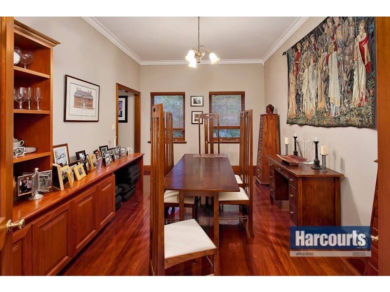 21 Duncraig Road, Applecross WA 6153