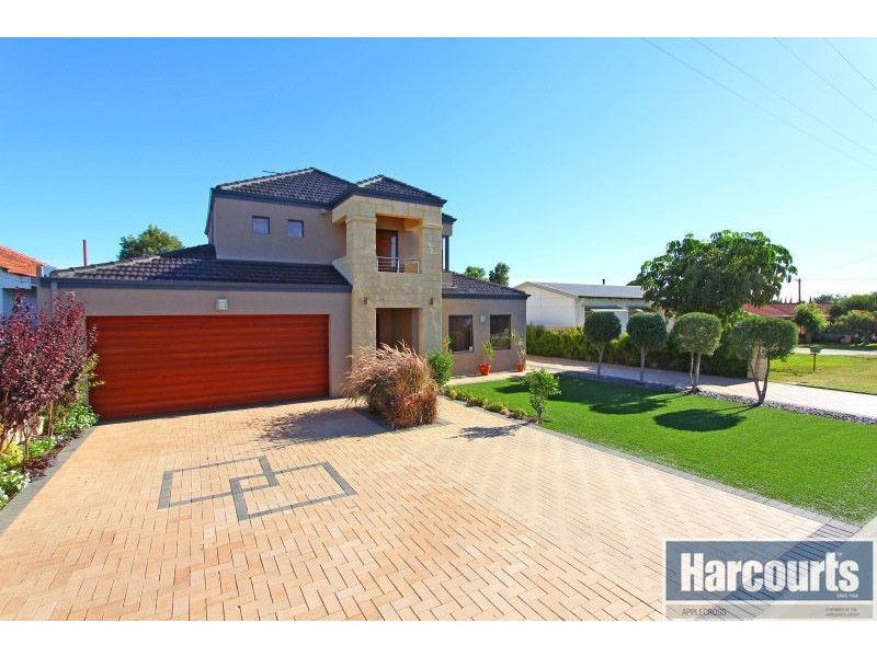 48 Wrexham Street, Bicton WA 6157