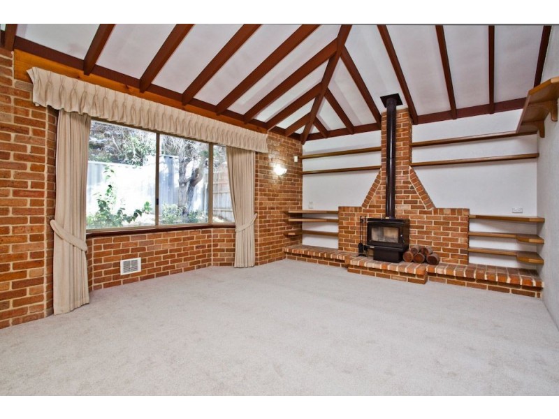 12 Richardson Arcade, Winthrop WA 6150