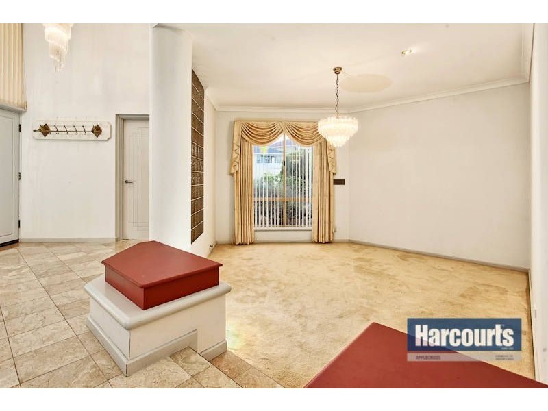 17 Riley Road, Kardinya WA 6163