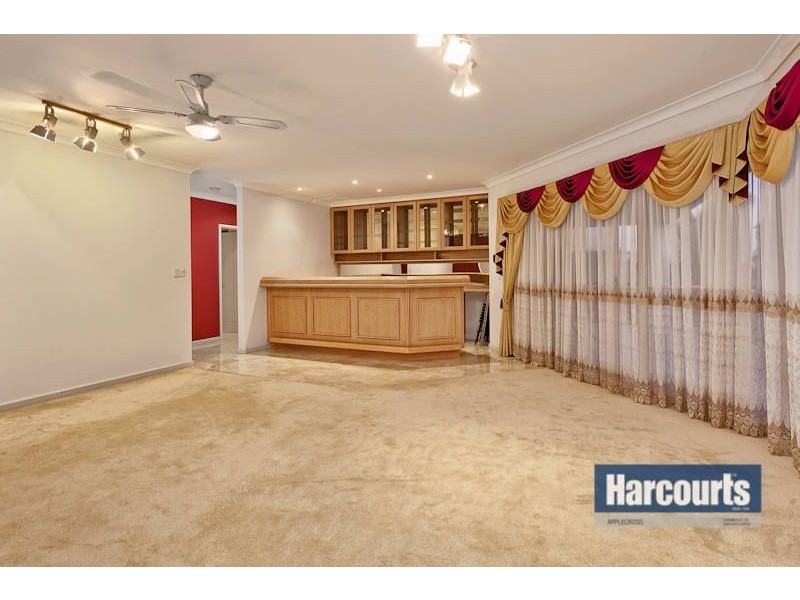 17 Riley Road, Kardinya WA 6163