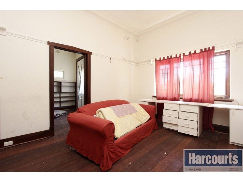 8 Willcock Street, Ardross WA 6153