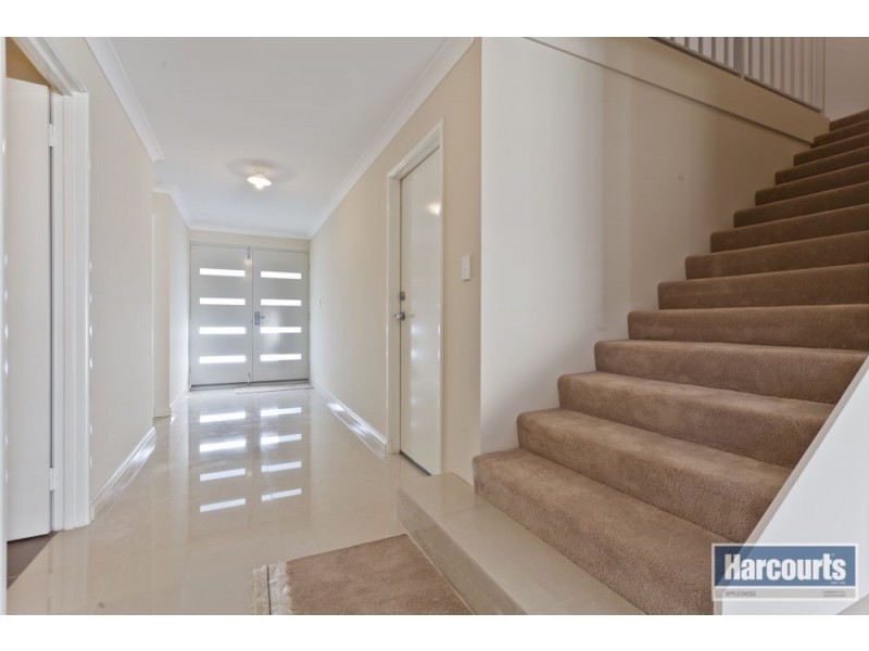 1 Thorman Place, Booragoon WA 6154