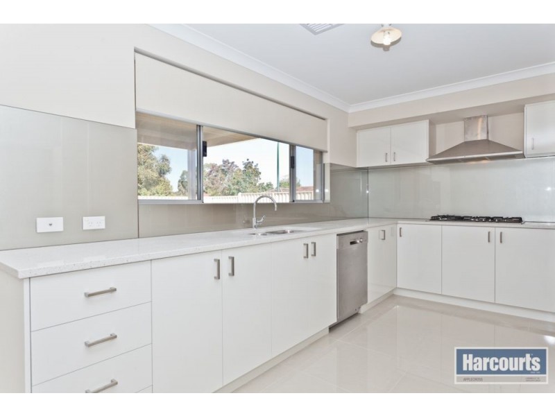 1 Thorman Place, Booragoon WA 6154