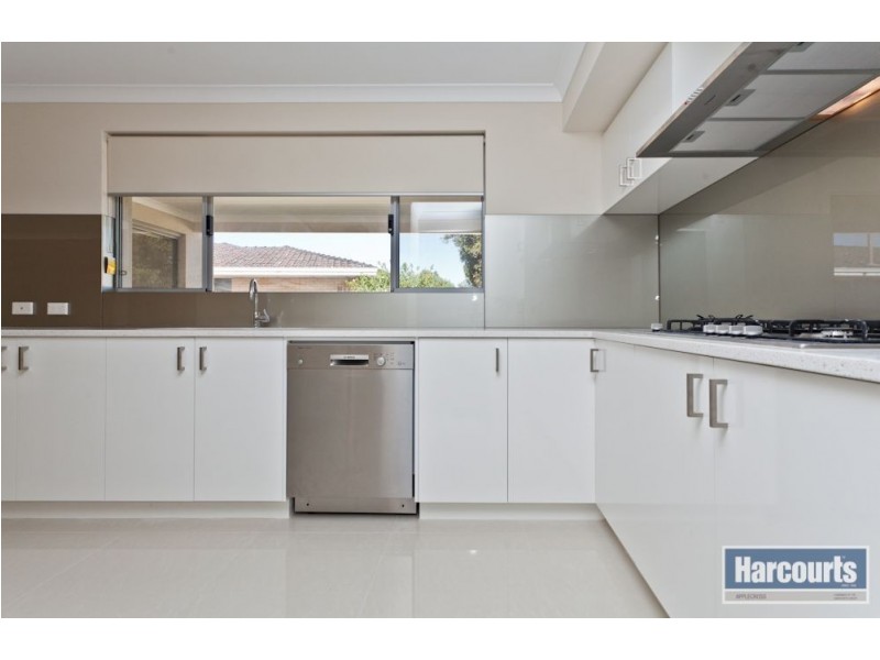1 Thorman Place, Booragoon WA 6154
