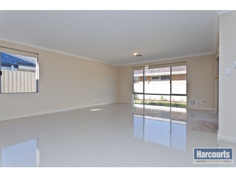 1 Thorman Place, Booragoon WA 6154
