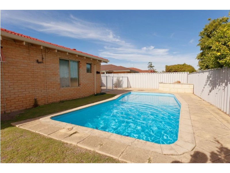 17 Anderton Rtt, Murdoch WA 6150