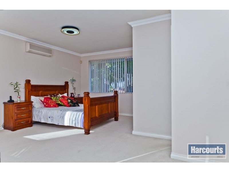 11 Mauldon Mews, Winthrop WA 6150