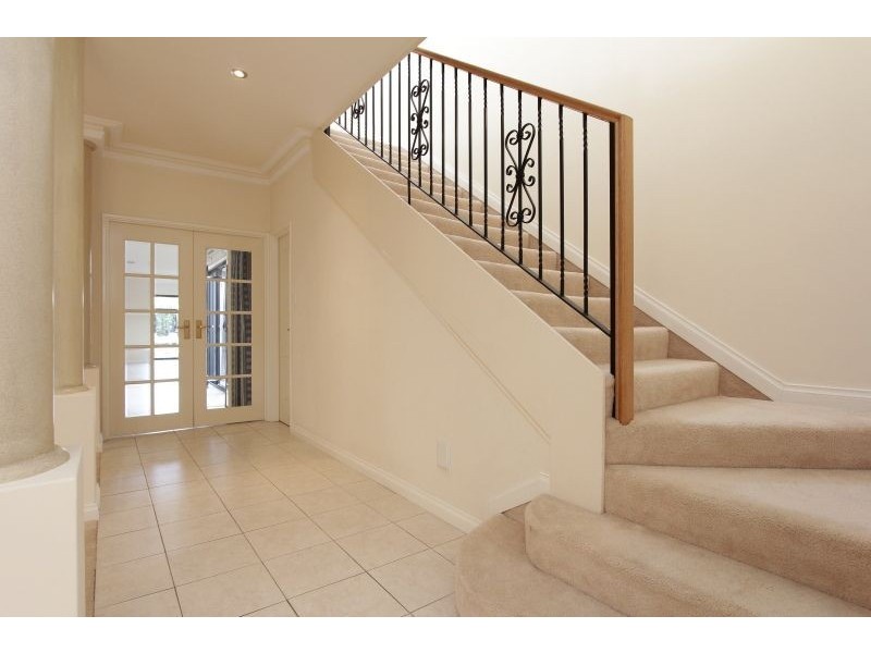 16 Matheson Road, Applecross WA 6153