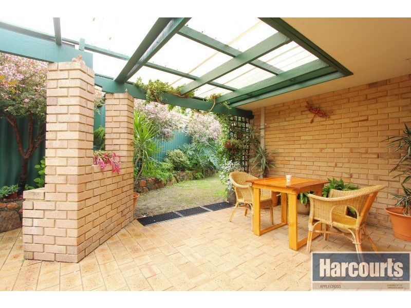 2 Mattingley Heights, Murdoch WA 6150