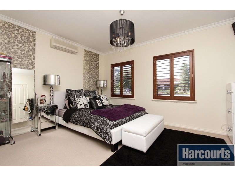 48 Wrexham Street, Bicton WA 6157