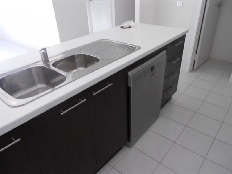 16A Lowes Street, Cloverdale WA 6105