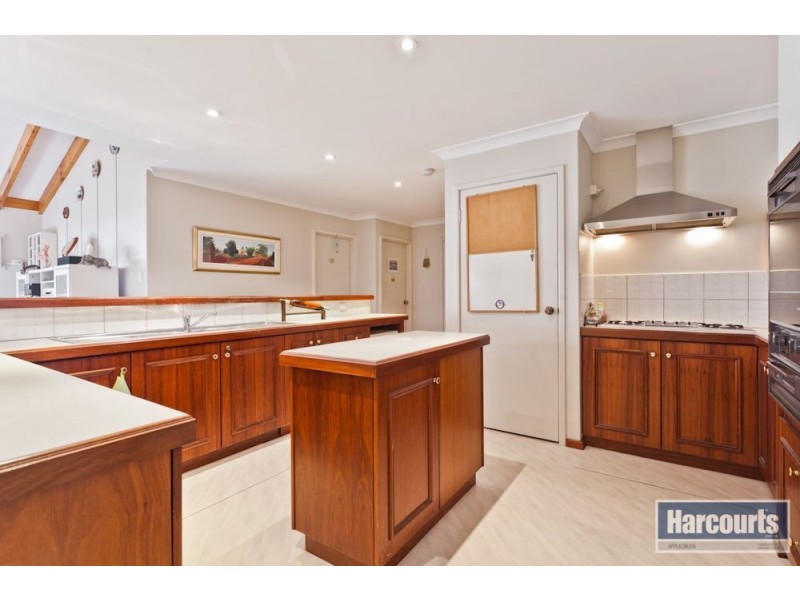 14 Kirwan Way, Winthrop WA 6150