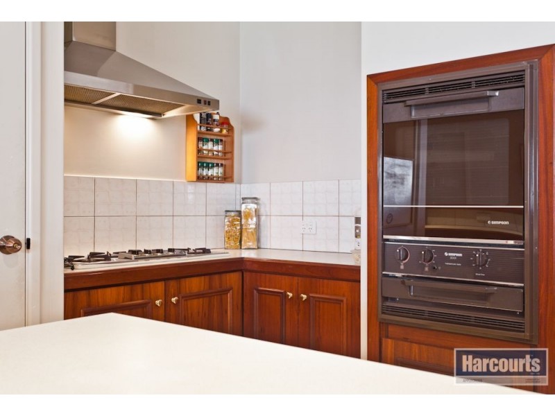 14 Kirwan Way, Winthrop WA 6150