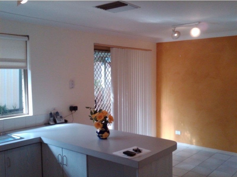 4/24 Point Walter Road, Bicton WA 6157