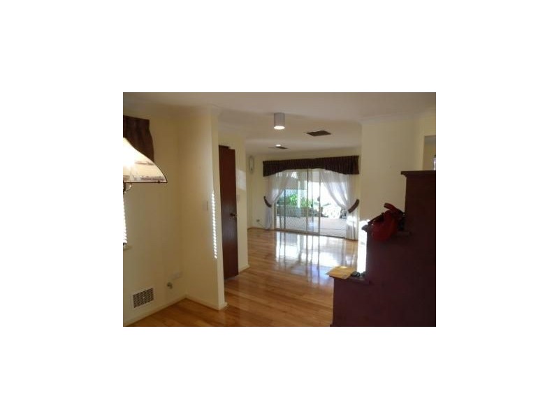 4/24 Point Walter Road, Bicton WA 6157