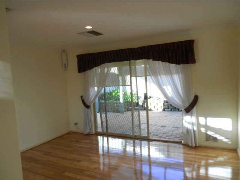 4/24 Point Walter Road, Bicton WA 6157