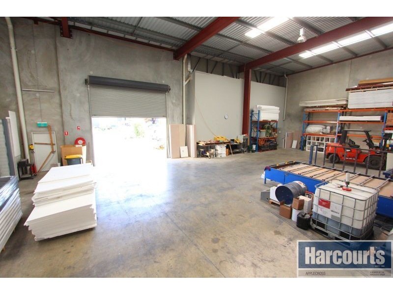 66 Discovery Drive, Bibra Lake WA 6163