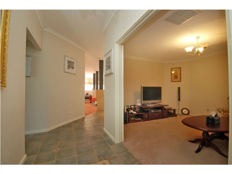 22 Peterborough Circle, North Lake WA 6163