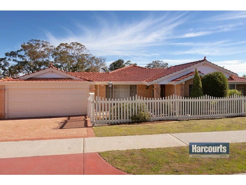 52 Northmore Crescent, Winthrop WA 6150