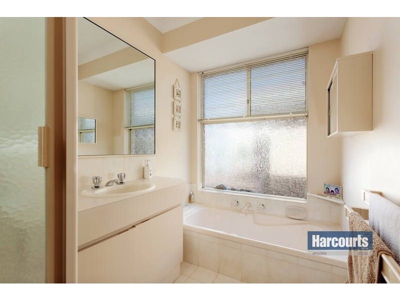 52 Northmore Crescent, Winthrop WA 6150