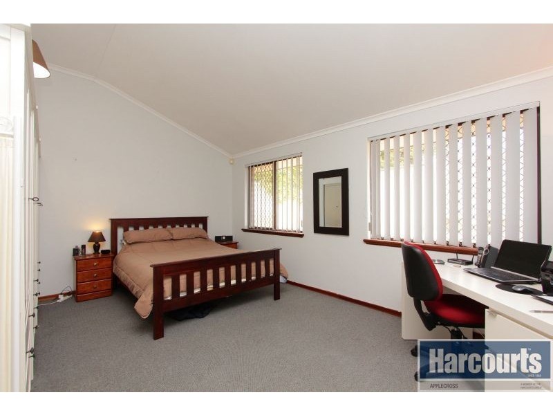 21 Marcus Avenue, Booragoon WA 6154
