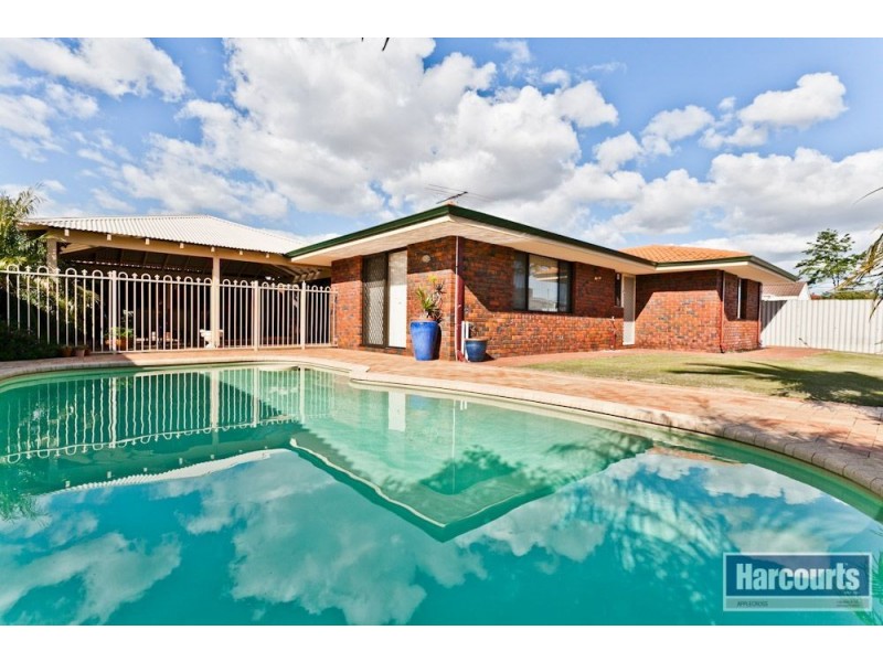 18 Chesters Way, Winthrop WA 6150